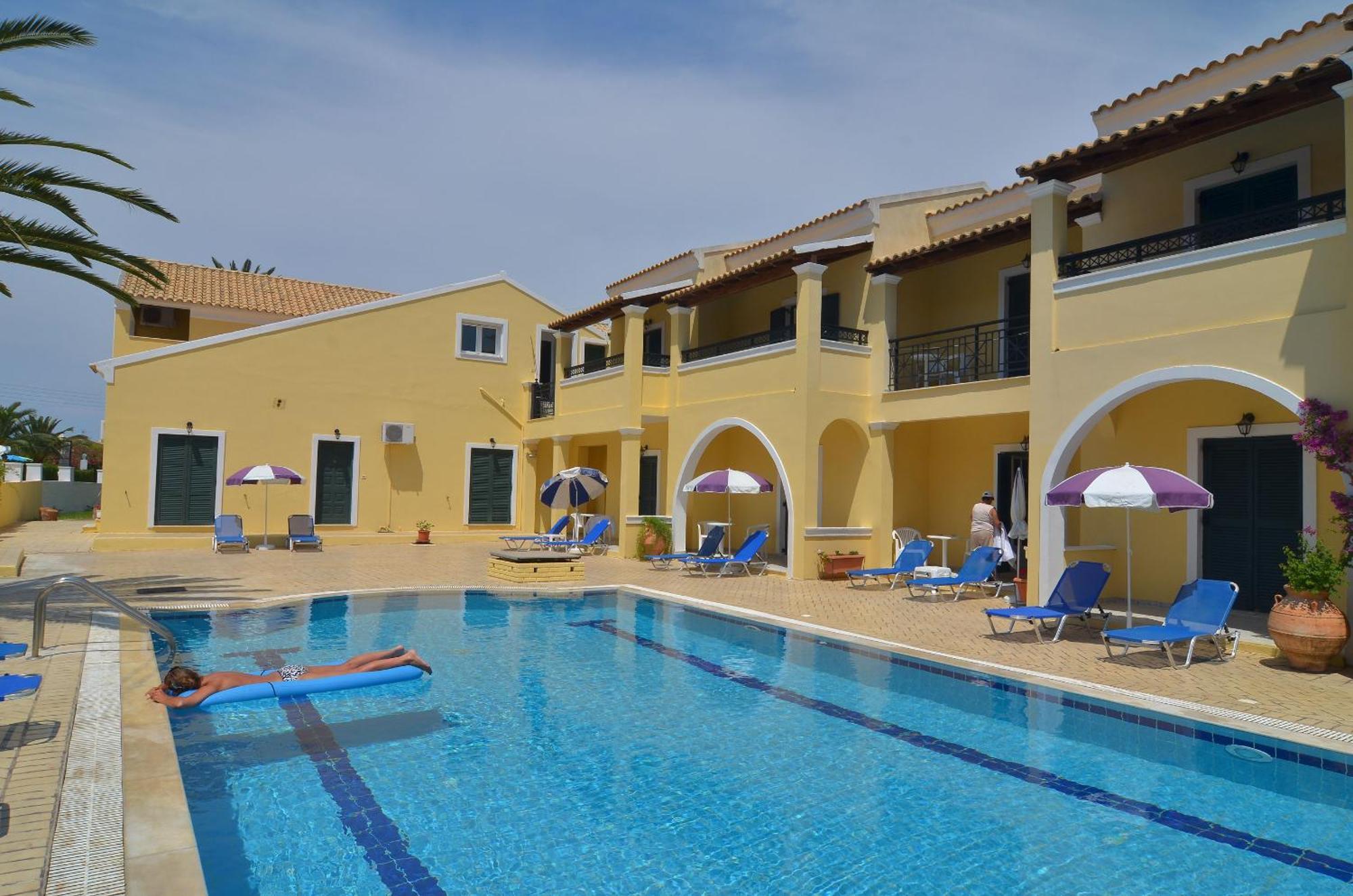 Clio Apartments Sidari  Bagian luar foto